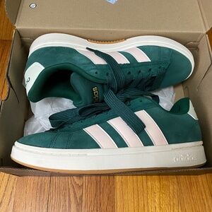 Adidas Grand Court Alpha 00s size 10.5